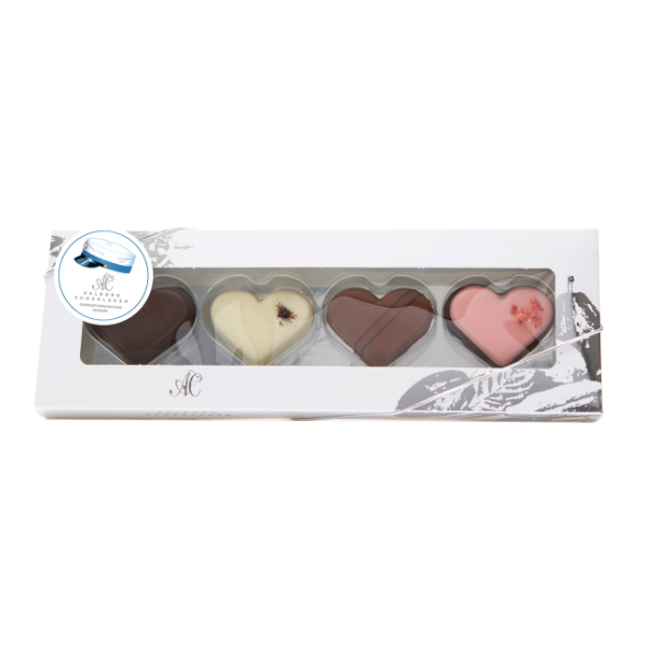 Studenteræske med 4 blå Petit Four hjerter